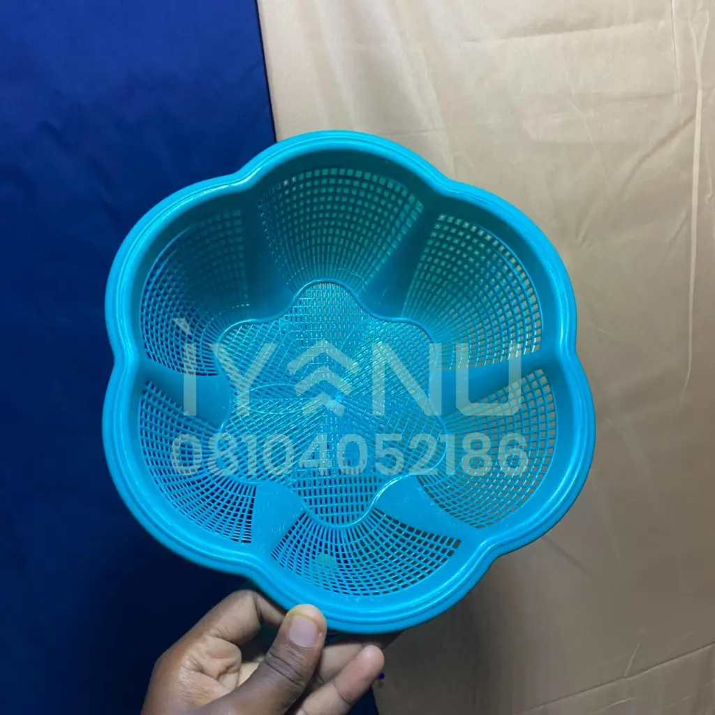 Y67 - 8'' Flower Collander