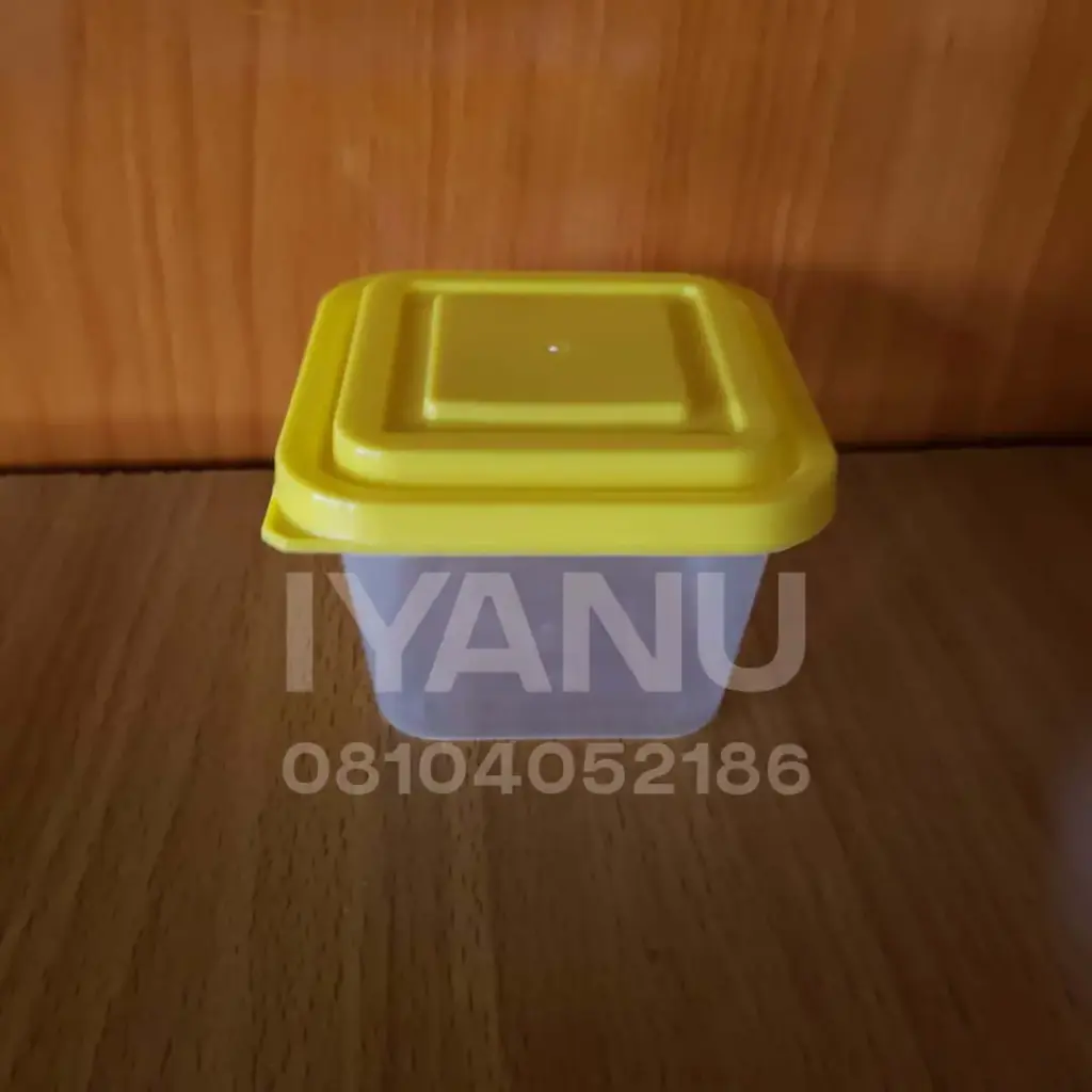 Z18 - 330ml Squ. Cont. ***