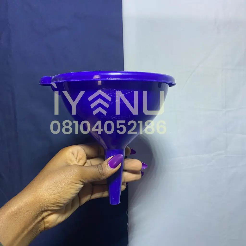 Y114 - 6" Funnel