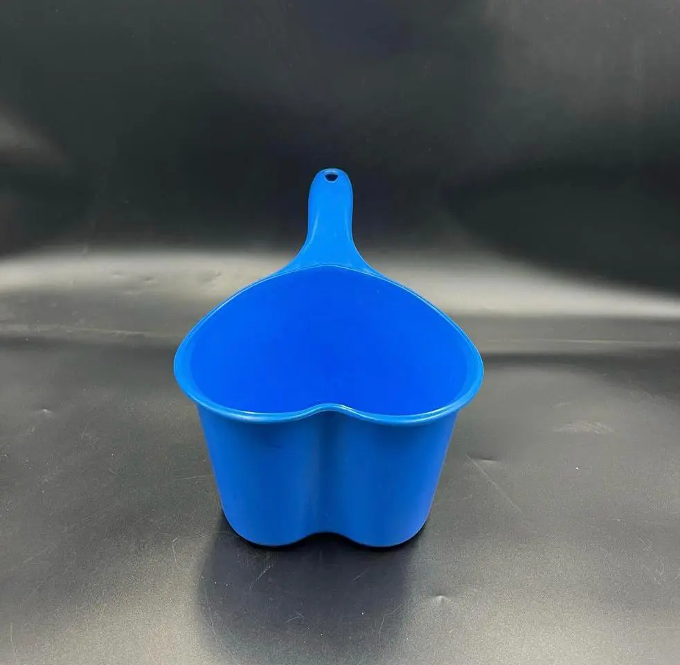 Y124 - Love Paddle Mug