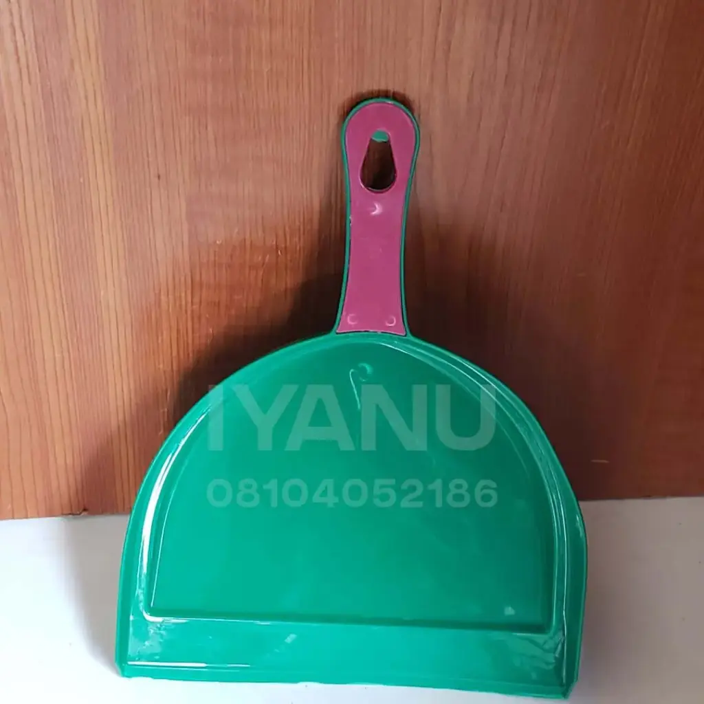 T103 - Kwase Dust Pan SUNP