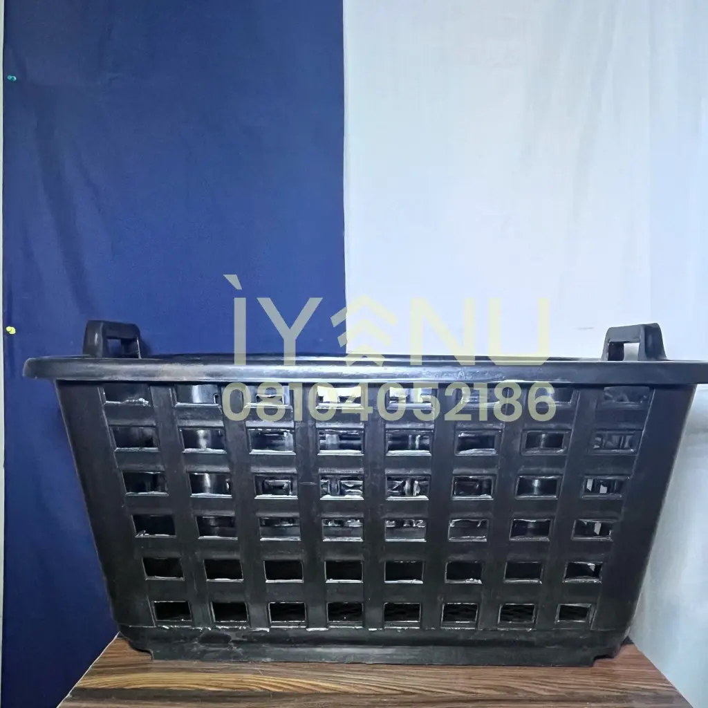 N38 - Laundry Basket SHON