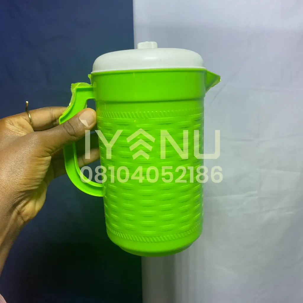 B162 - Star Water Jug