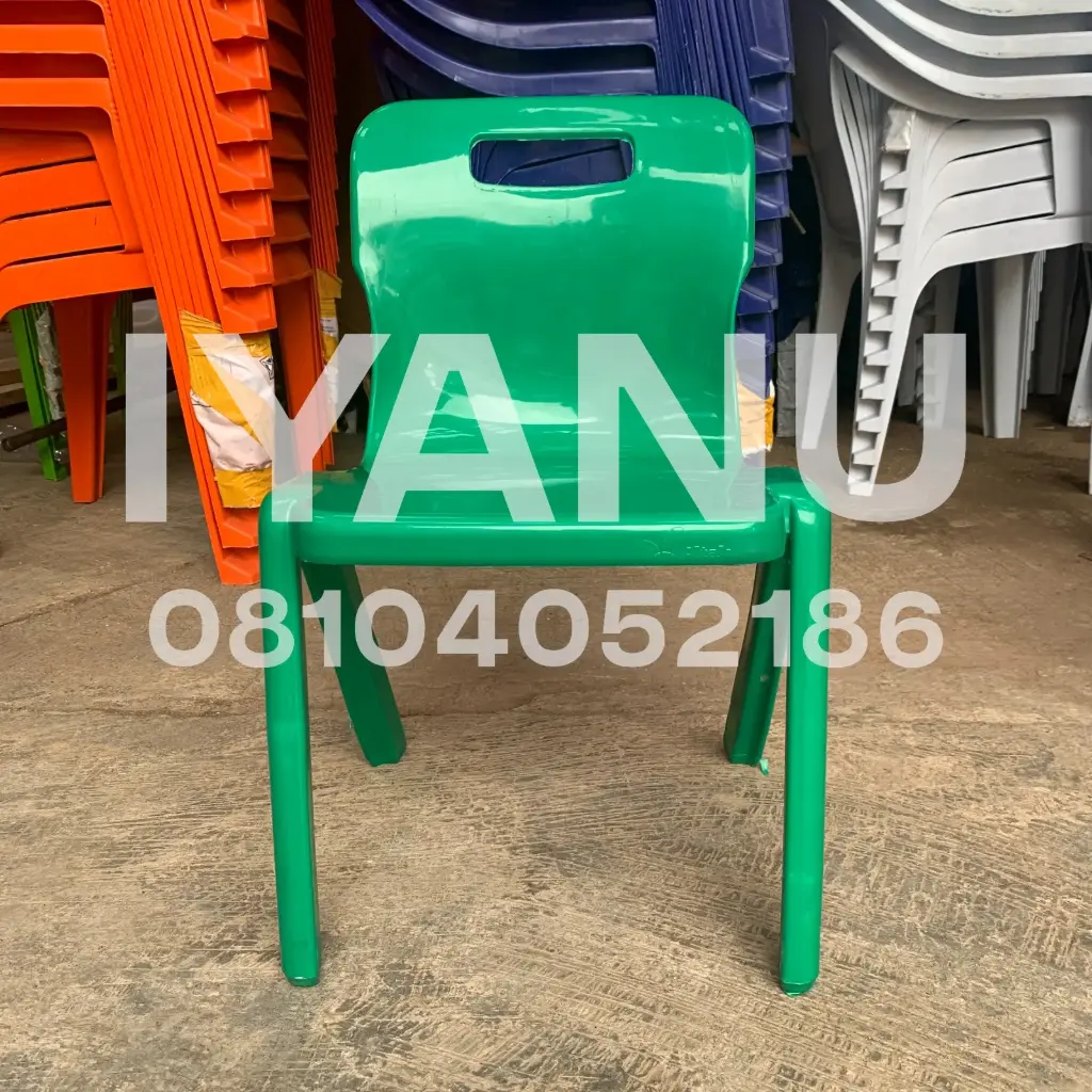 C1 - Strong S Chair***