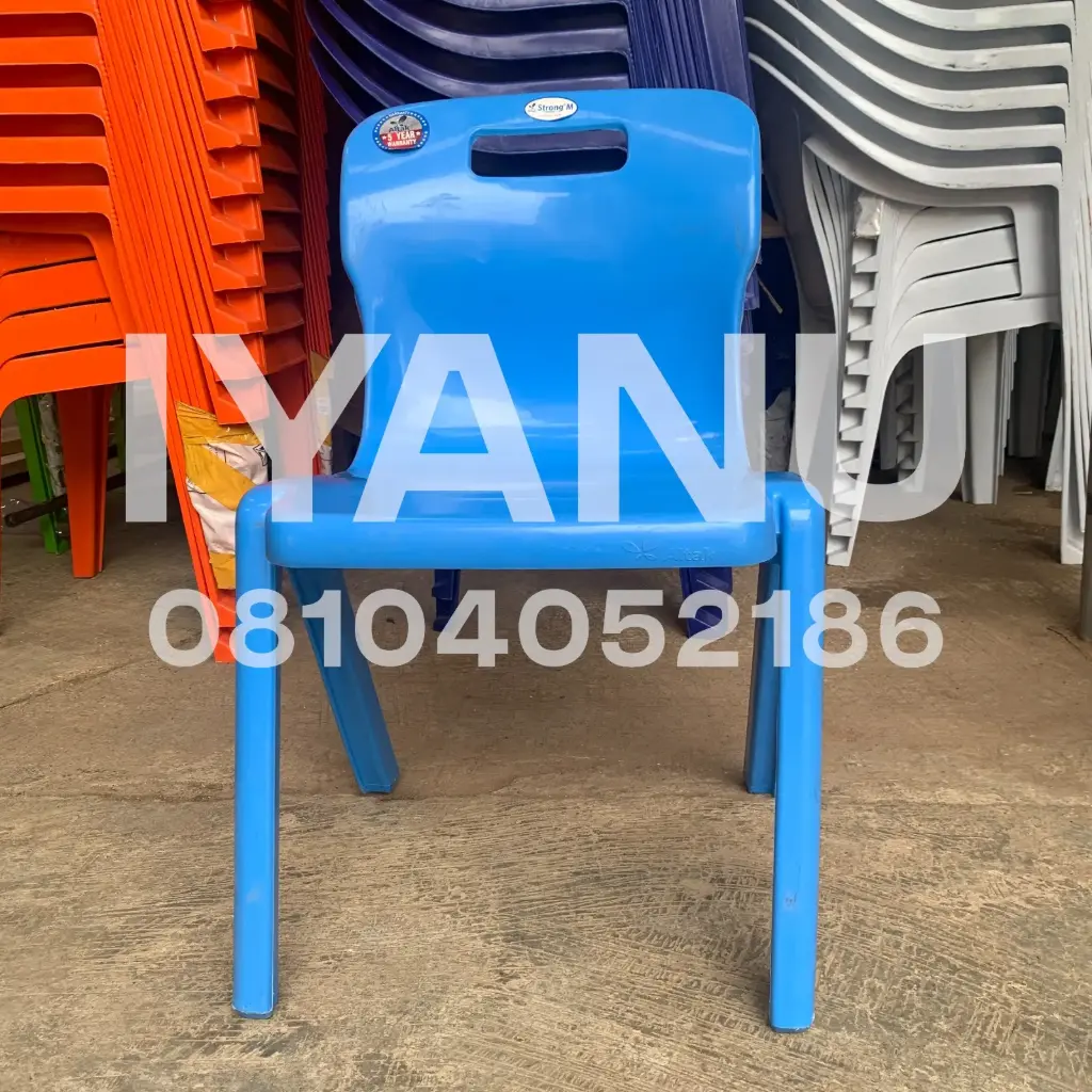 C2 - Strong M Chair***