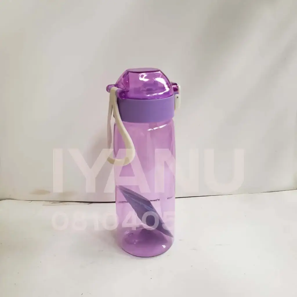 B4 - Flip Bottle w/ straw