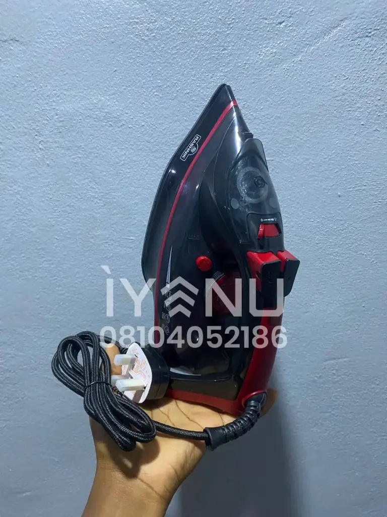 HH25 - Steam Iron (RN-732)***