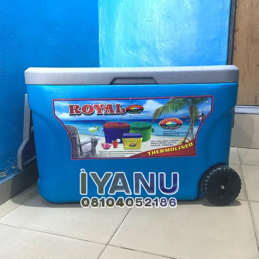 AA87 - Royal-XL w/ Wheel