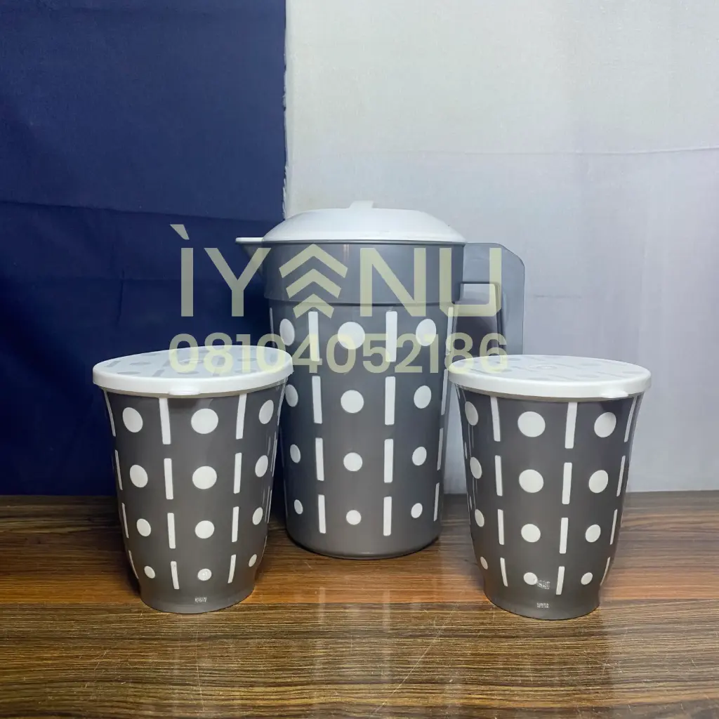 B148 - Happy Jug Set SUNP ***