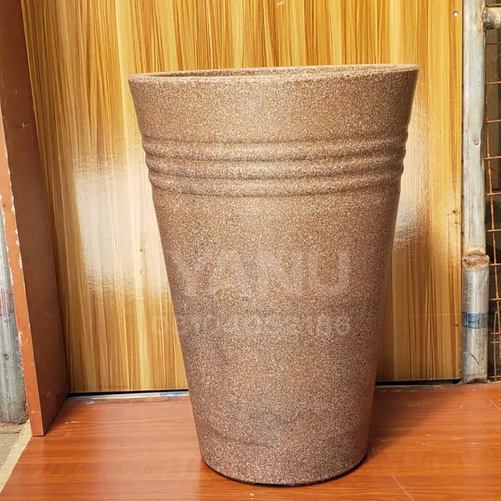 R229 - Venus Flower Pot