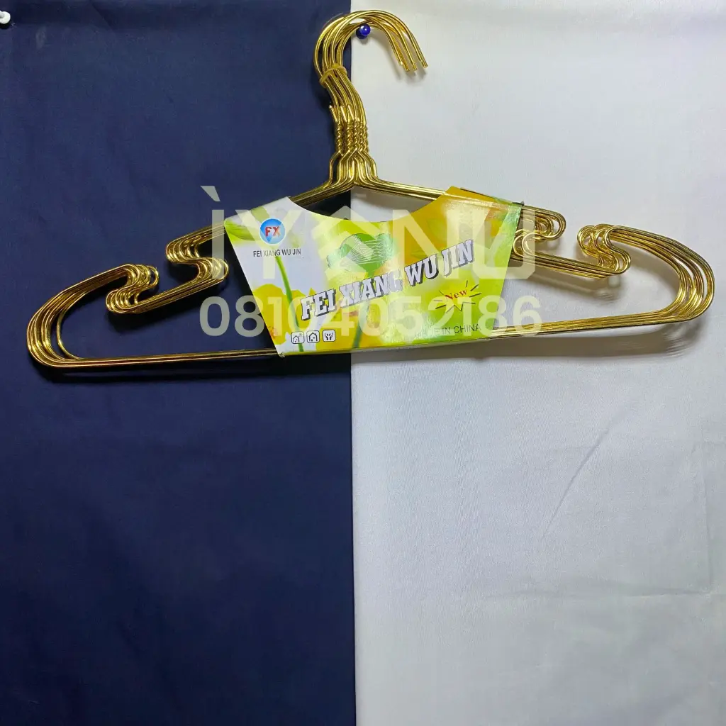 M61 - Gold Stainless Hanger x10***