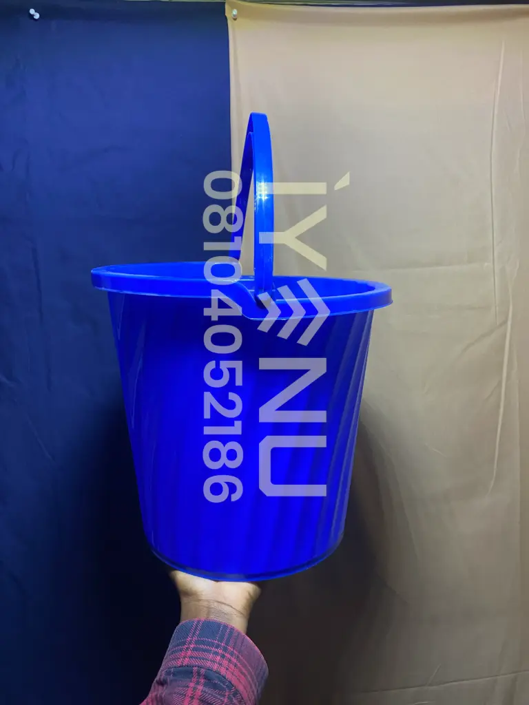 P87 - Spiral Bucket 11L ***
