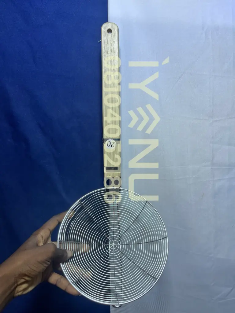 CC127 - Spider Sieve 22cm***