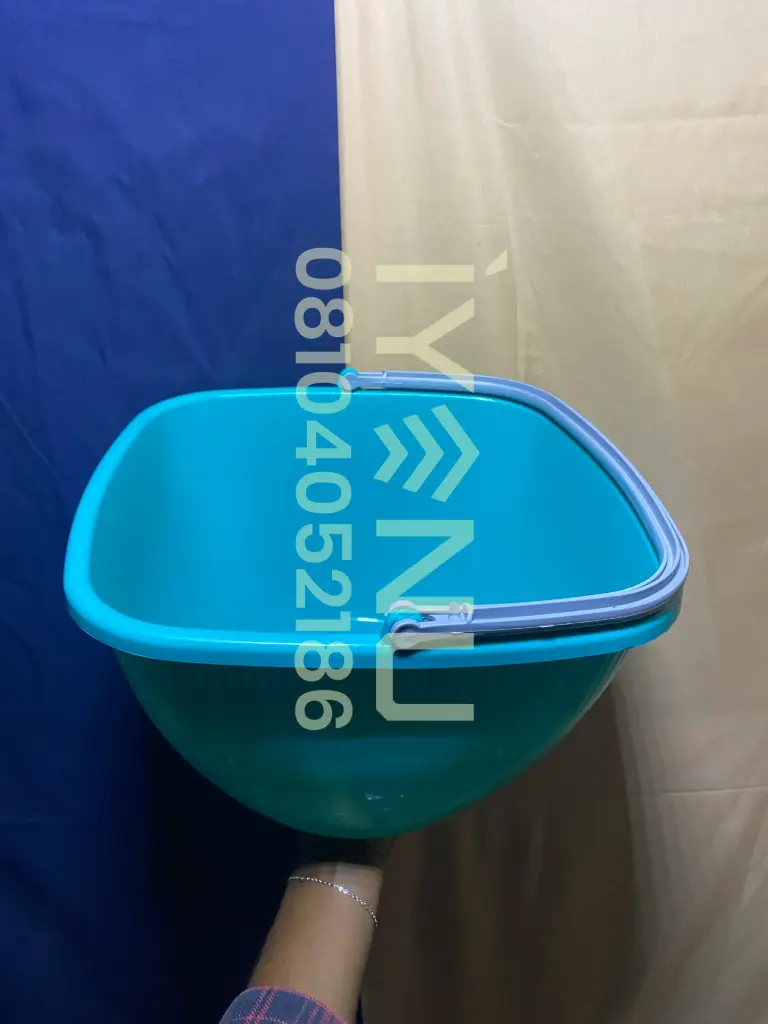P110 - Chinese Bucket