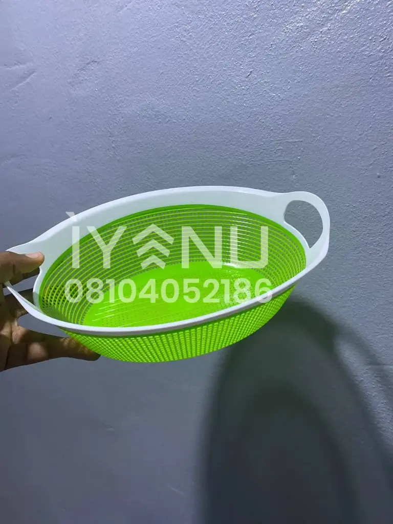 Y281 - Canoe Collander
