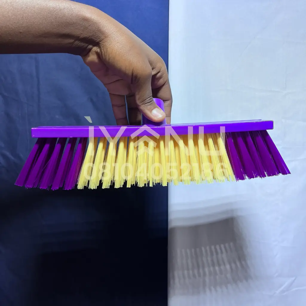 S173 - Bright Broom***