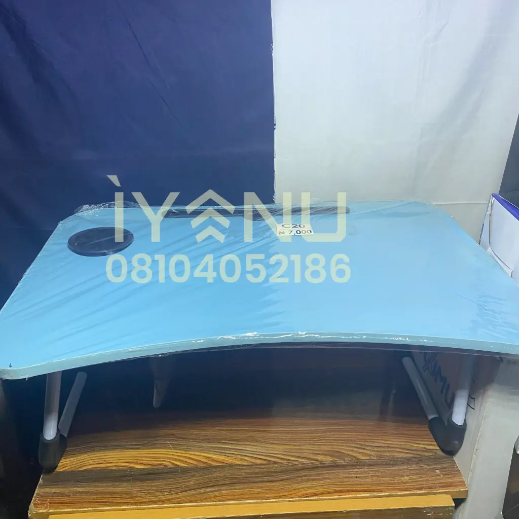C20 - Laptop Table [50010]