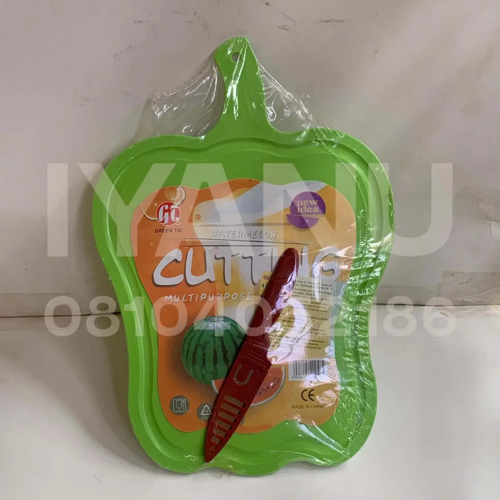 LL15 - Apple Board with Knife