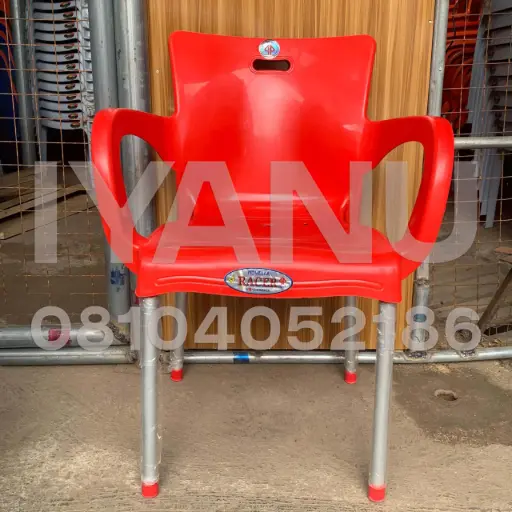 [C63] C63 - Racer Chair