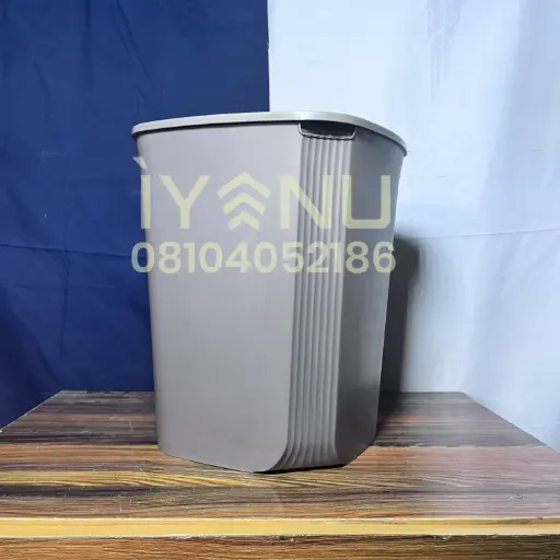 [N111] N111 - Square Bin [ST300]