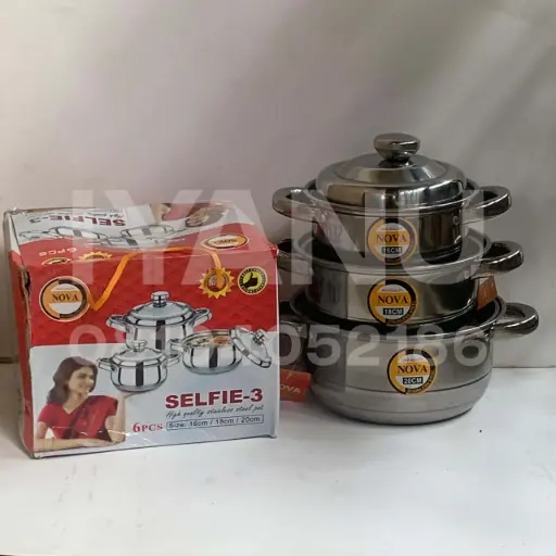 [QQ382] QQ382 - Selfie x3