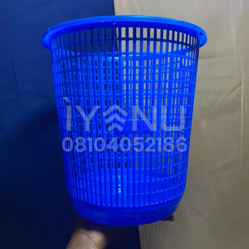 [N105] N105 - Vintage Dustbin (B)