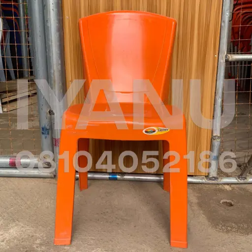 [C49] C49 - Caliber Chair