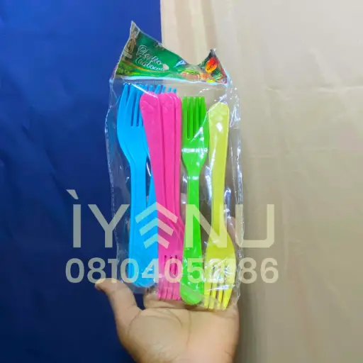 [K71] K71 - Plastic Fork x12