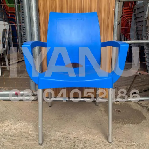 [C82] C82 - Executive Chair