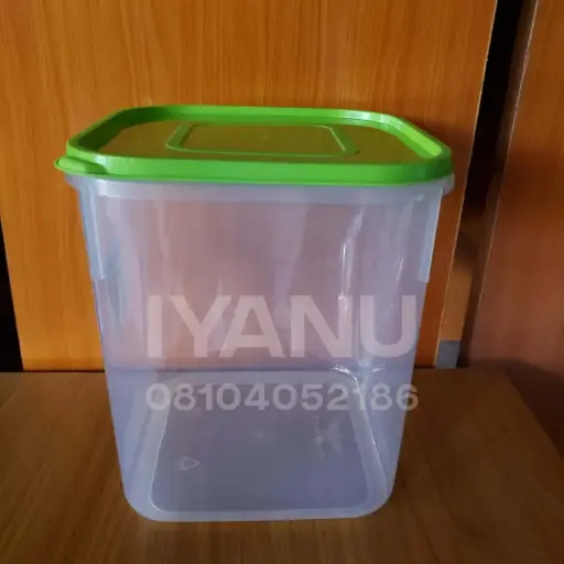 [R265] R265 - Utility Box Sq. 18L