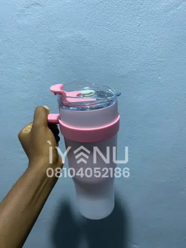 [YY125] YY125 - Adventure Bottle with Hanger